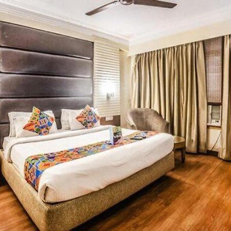 Fabhotel Bmk Grand New Delhi Bagian luar foto