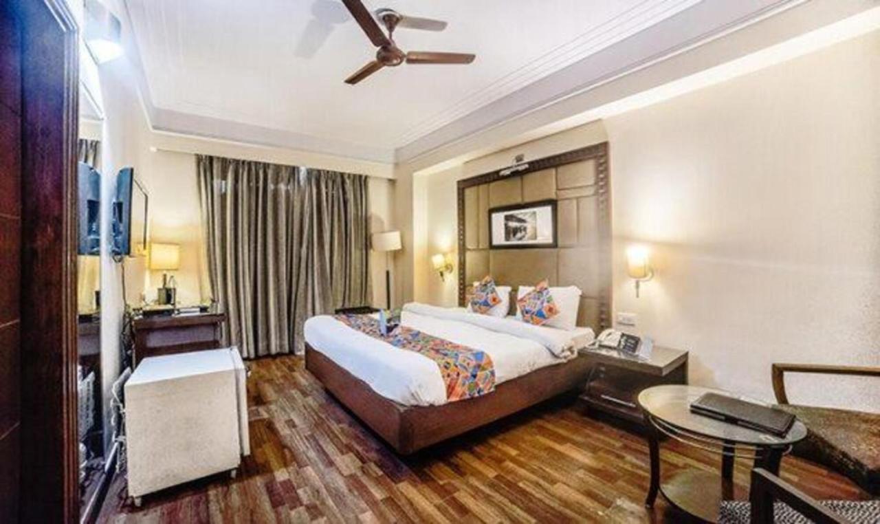 Fabhotel Bmk Grand New Delhi Bagian luar foto