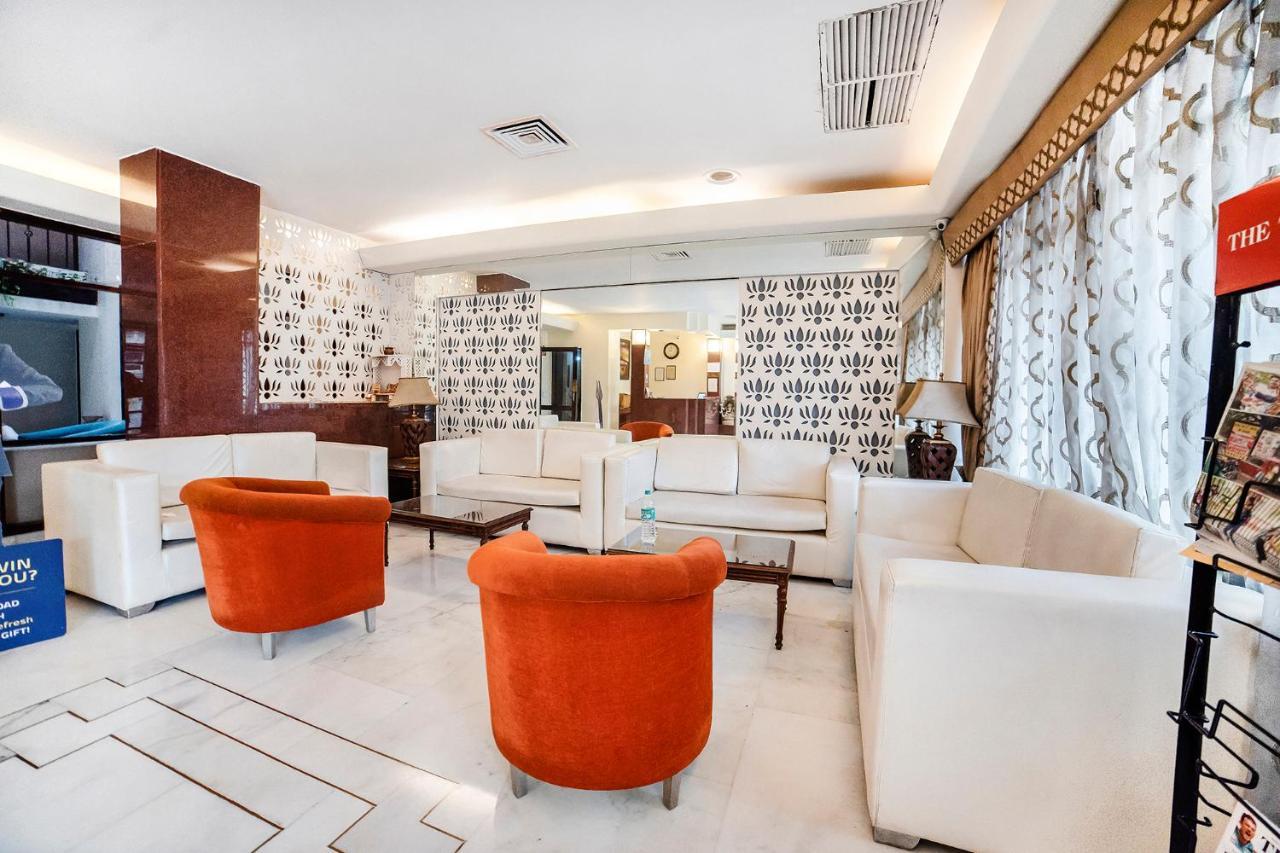 Fabhotel Bmk Grand New Delhi Bagian luar foto